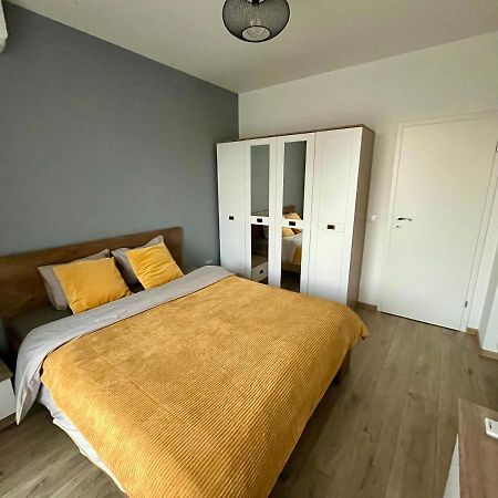 Yellow Apart @ Vitosha, Sofia 아파트 외부 사진